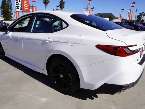 Certified 2026 Toyota Camry SE image 4