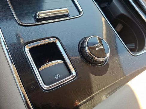 Used 2023 Lincoln Aviator Reserve w/ Equipment Group 201A image 27