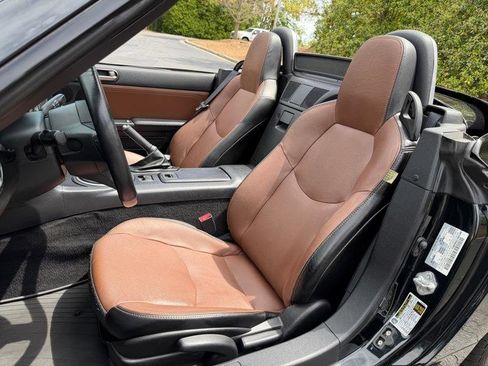 Used 2014 MAZDA MX-5 Miata Grand Touring w/ Premium Package image 22