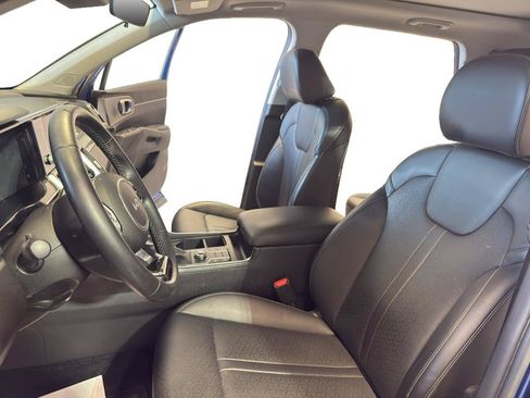 Used 2023 Kia Sorento S w/ Panoramic Sunroof Package FWD image 16