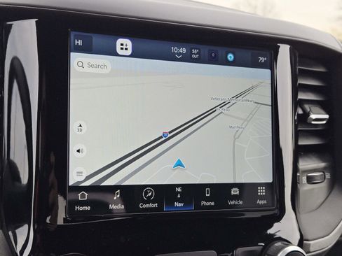 Used 2024 RAM 2500 Tradesman w/ Chrome Appearance Group image 30