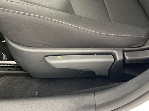 New 2025 Nissan Sentra SV image 30