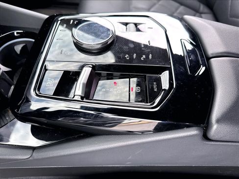 Used 2024 BMW i5 M60 w/ Premium Package AWD/4WD image 18