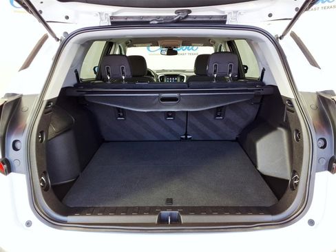 Used 2018 GMC Terrain SLE image 10