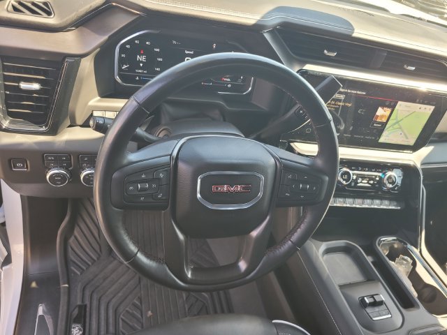 Used 2025 GMC Sierra 2500 AT4X w/ AT4X AEV Edition AWD/4WD image 30