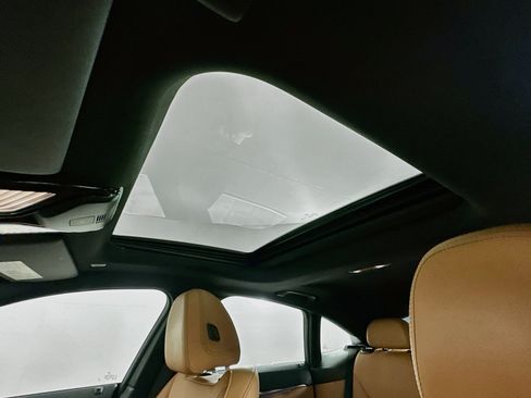 Used 2023 BMW i4 eDrive35 w/ Premium Package RWD image 26