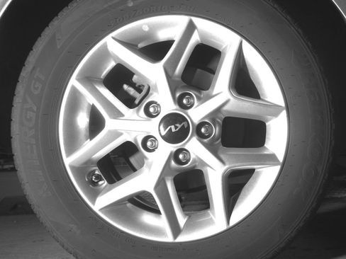 Used 2025 Kia Soul LX w/ LX Technology Package image 22