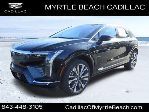 New 2026 Cadillac Optiq Luxury 2 image 8