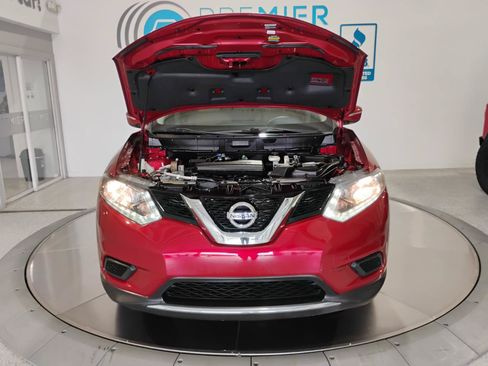 Used 2015 Nissan Rogue S FWD image 27