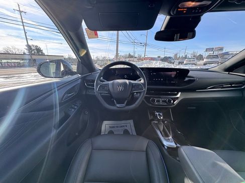Used 2024 Buick Envista Sport Touring w/ Convenience I Package image 23