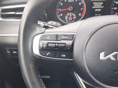 Used 2023 Kia K5 GT-Line image 28
