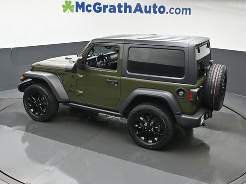 Used 2021 Jeep Wrangler Willys image 17