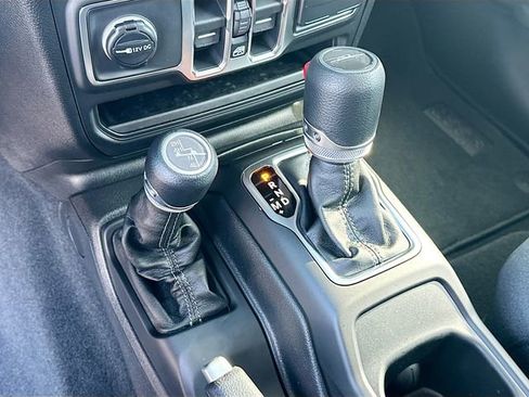 New 2026 Jeep Gladiator Sport image 11