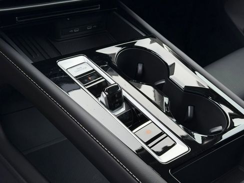 New 2026 Volkswagen Atlas SEL Premium R-Line image 29