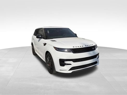 Used 2024 Land Rover Range Rover Sport Dynamic SE AWD/4WD image 3