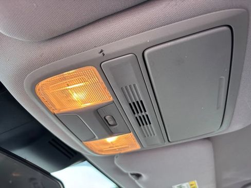 Used 2021 Honda CR-V Special Edition image 25
