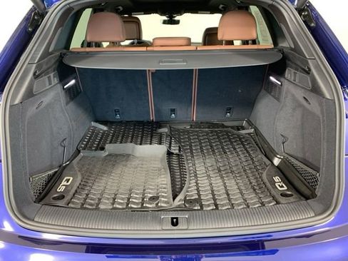 Used 2023 Audi Q5 2.0T Prestige w/ Prestige Package image 13