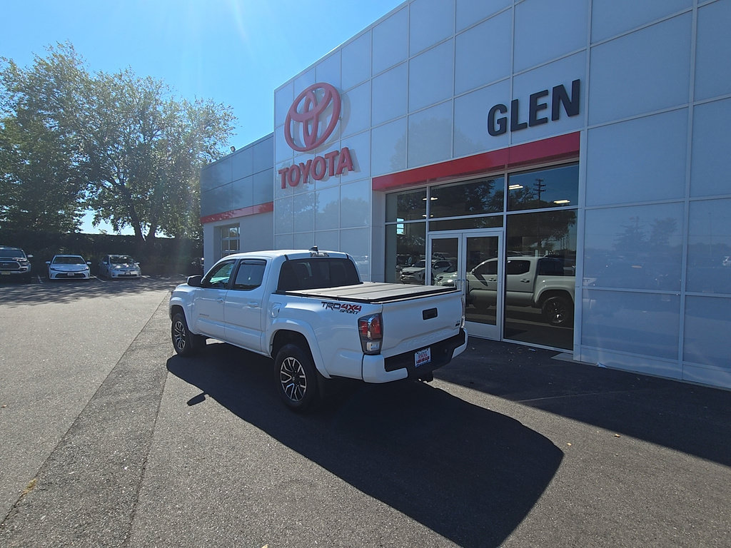Certified 2023 Toyota Tacoma TRD Sport AWD/4WD image 4