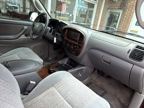 Used 2004 Toyota Tundra SR5 image 20