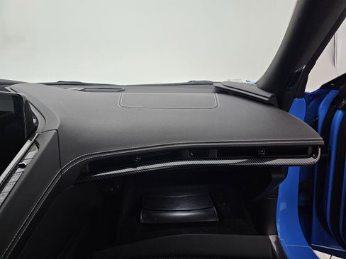 Used 2023 Chevrolet Corvette Stingray Preferred Cpe w/ Z51 Performance Package image 14