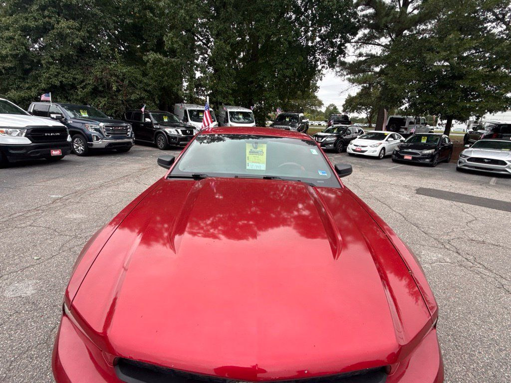 Used 2012 Ford Mustang Premium RWD image 10