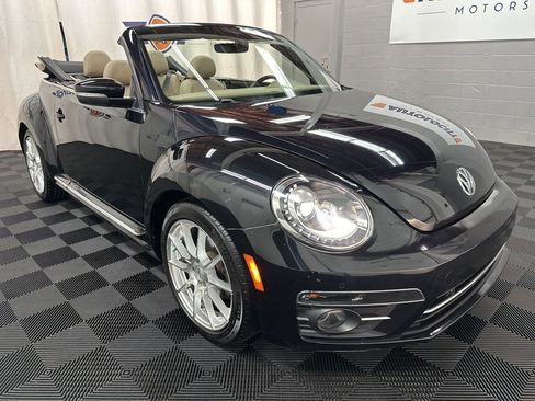Used 2019 Volkswagen Beetle 2.0T Final Edition SEL image 12
