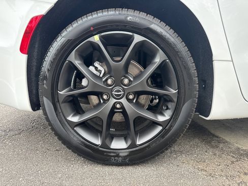 New 2026 Chrysler Pacifica Select image 19