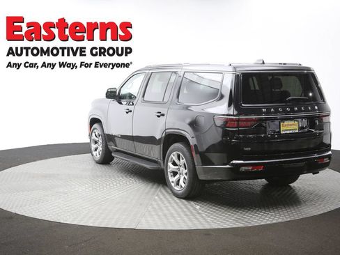 Used 2022 Jeep Wagoneer Series II AWD/4WD image 65