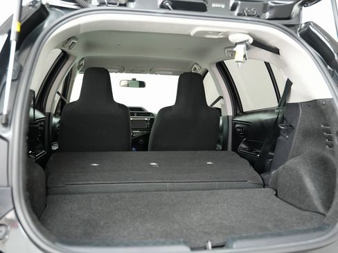 Used 2015 Toyota Prius C One image 29