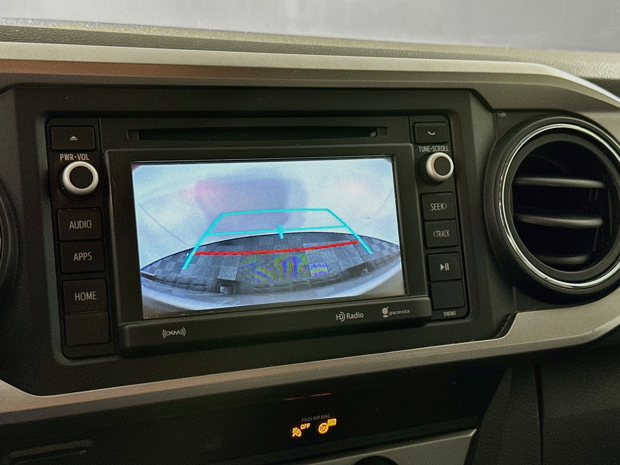 Used 2019 Toyota Tacoma SR5 RWD image 21