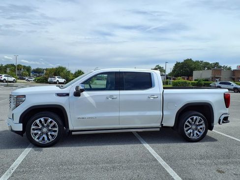 Used 2024 GMC Sierra 1500 Denali w/ Denali Reserve Package AWD/4WD image 4