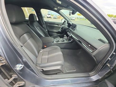 Used 2023 Honda Civic Sport image 30
