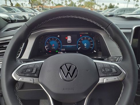 New 2026 Volkswagen Atlas Cross Sport SE image 14