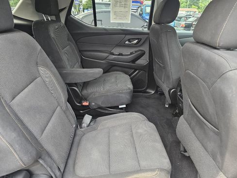 Used 2019 Chevrolet Traverse LT FWD image 71