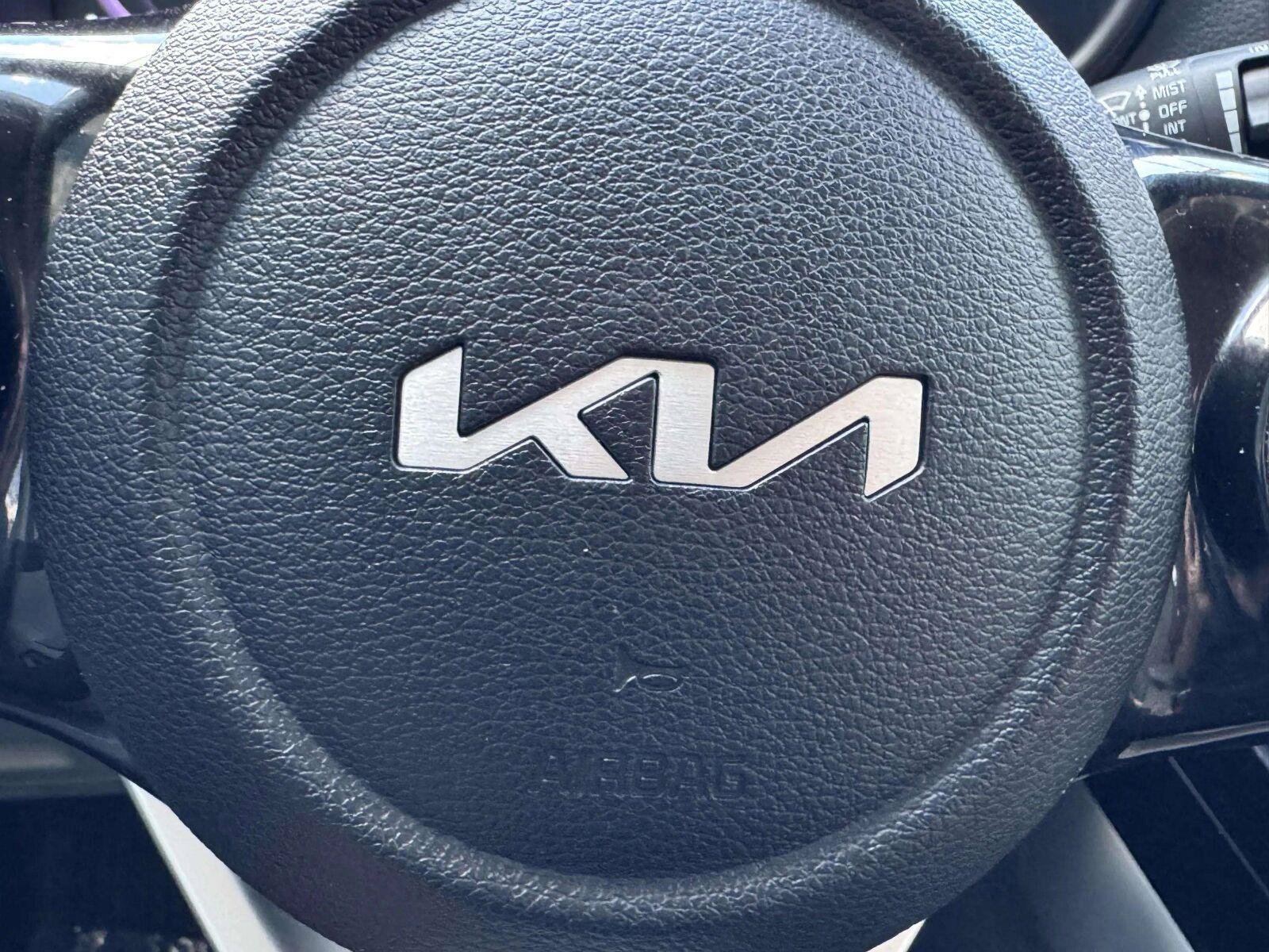 Used 2023 Kia Soul EX FWD image 24