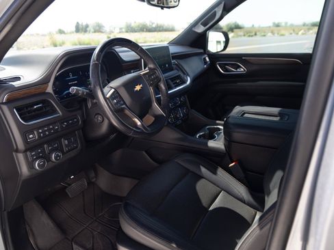 Used 2024 Chevrolet Tahoe High Country w/ Advanced Technology Package AWD/4WD image 10