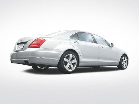 Used 2011 Mercedes-Benz S 550 4MATIC image 35