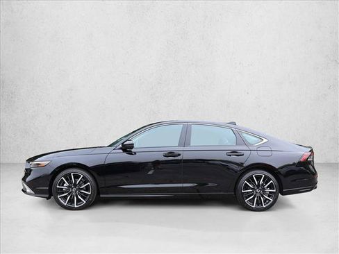 New 2026 Honda Accord Touring image 8