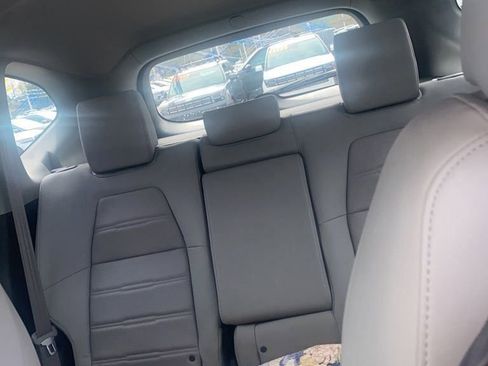 Used 2022 Honda CR-V Touring image 8