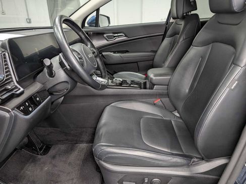 Certified 2023 Kia Sportage EX image 4