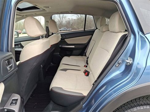 Used 2016 Subaru Crosstrek 2.0i Premium w/ Moonroof Package image 14