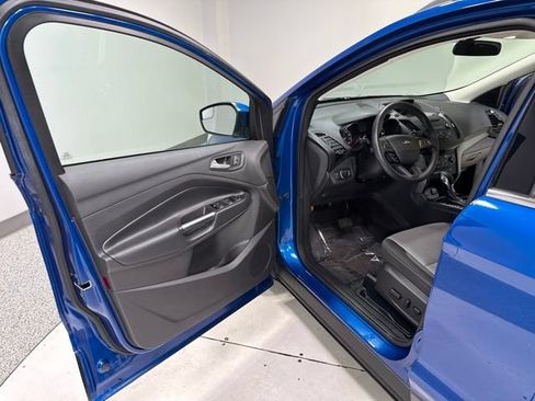 Used 2018 Ford Escape SE AWD/4WD image 9