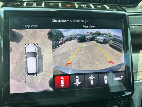 Used 2024 Jeep Grand Cherokee L Limited w/ Luxury Tech Group II RWD image 18