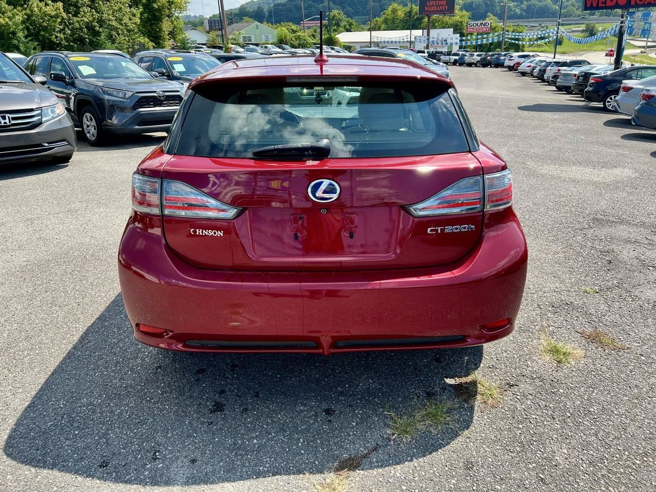 Used 2011 Lexus CT 200h FWD image 6