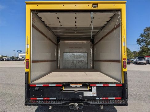 Used 2023 Ford E-350 and Econoline 350 Super Duty w/ Driver's Safety Package image 13