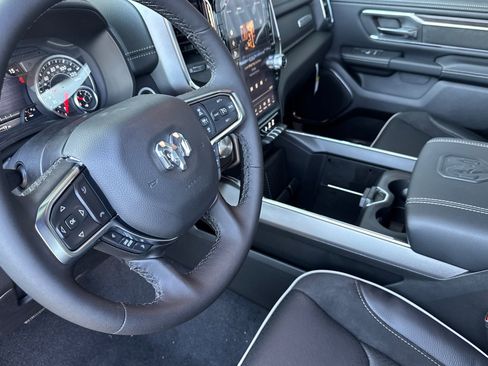 New 2026 RAM 1500 Laramie AWD/4WD image 9