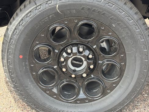 New 2026 Ford F350 Lariat w/ Black Appearance Package image 25