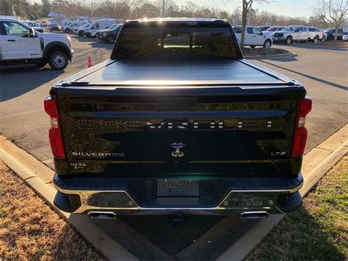 Used 2022 Chevrolet Silverado 1500 LTZ w/ LTZ Premium Package image 32