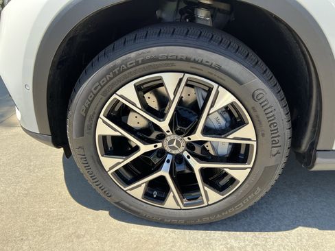Certified 2025 Mercedes-Benz GLC 350e 4MATIC image 13