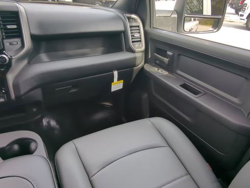New 2026 RAM 2500 Tradesman image 15